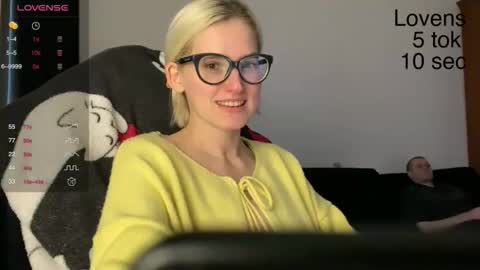 Sexy-Sweets online show from October 21, 2025, 12:06 pm