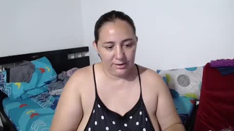 Snapshot of sexy_ticki chatting on February 5, 2025, 2:08 am janel online show from February 5, 2025, 2:08 am