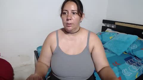 Snapshot of sexy_ticki chatting on October 17, 2025, 11:51 pm janel online show from October 17, 2025, 11:51 pm