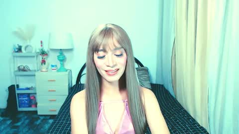 sexy_yllona online show from May 14, 2026, 2:07 am