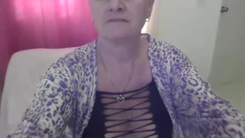 Sexy GILF Allie Kay online show from January 4, 2025, 5:26 pm