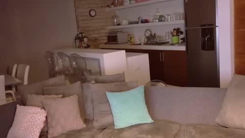 Snapshot of sexyalliekay chatting on July 6, 2026, 5:59 am Sexy GILF Allie Kay online show from July 6, 2026, 5:59 am
