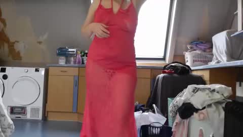 Amanda online show from February 24, 2026, 12:14 pm