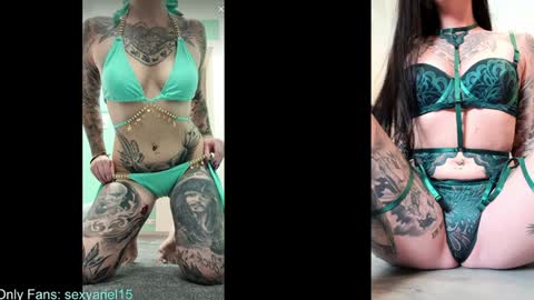 Snapshot of sexyariel15 chatting on December 3, 2024, 11:13 pm SexyAriel15 online show from December 3, 2024, 11:13 pm