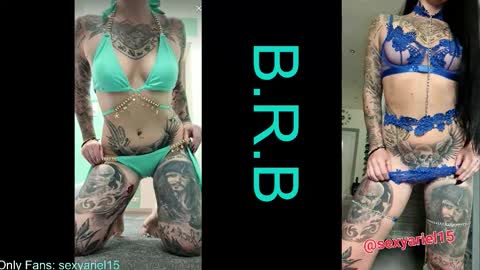 Snapshot of sexyariel15 chatting on September 17, 2025, 12:18 pm SexyAriel15 online show from September 17, 2025, 12:18 pm