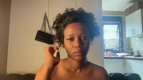 sexyasszeeee online show from December 16, 2025, 7:57 am