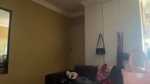 Snapshot of sexyasszeeee chatting on June 16, 2026, 10:29 am sexyasszeeee online show from June 16, 2026, 10:29 am
