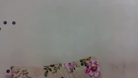 Snapshot of sexybabexx24 chatting on April 1, 2026, 9:23 pm sexybabexx24 online show from April 1, 2026, 9:23 pm