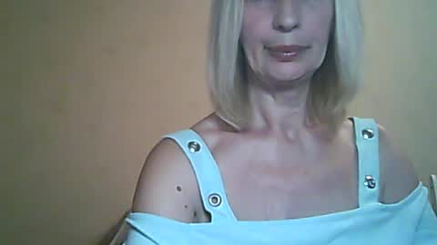 Snapshot of sexybabyforyou chatting on June 15, 2026, 7:16 pm sexybabyforyou online show from June 15, 2026, 7:16 pm