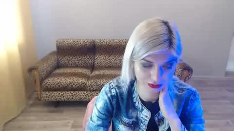 Snapshot of sexybeatriice chatting on January 16, 2025, 10:21 am sexybeatriice online show from January 16, 2025, 10:21 am