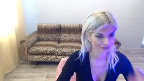 Snapshot of sexybeatriice chatting on November 6, 2025, 7:31 am sexybeatriice online show from November 6, 2025, 7:31 am