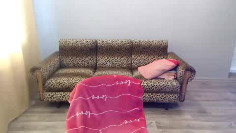 sexybeatriice online show from December 14, 2025, 7:25 am