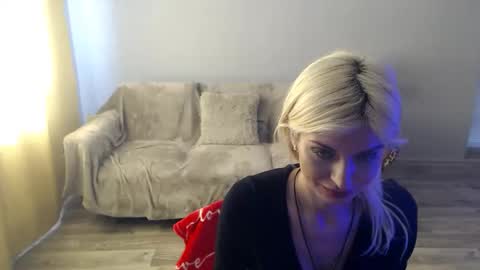 Snapshot of sexybeatriice chatting on May 16, 2026, 7:05 am sexybeatriice online show from May 16, 2026, 7:05 am