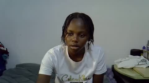 sexybeiby1 online show from March 17, 2026, 12:52 pm