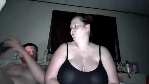 Snapshot of sexybitch9214 chatting on November 29, 2025, 4:04 am Etowngirl14 online show from November 29, 2025, 4:04 am