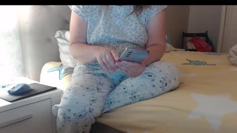 Sexyblonde4u58 online show from January 19, 2026, 5:11 am