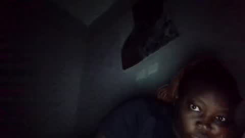 Snapshot of sexybrown14 chatting on November 27, 2025, 2:19 pm Essy online show from November 27, 2025, 2:19 pm