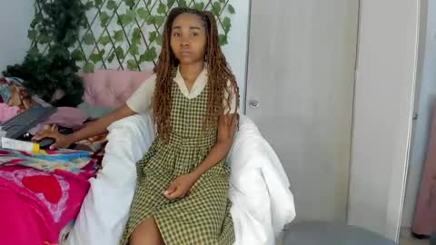 sofia online show from February 23, 2025, 11:44 am