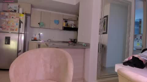 sofia online show from June 7, 2026, 7:23 am