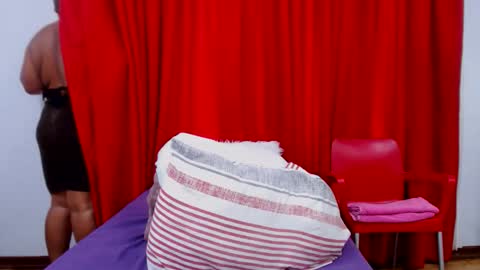 sexybustyboobs online show from December 22, 2025, 4:09 am