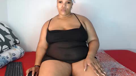 SEXYCHILL online show from February 24, 2026, 8:01 am