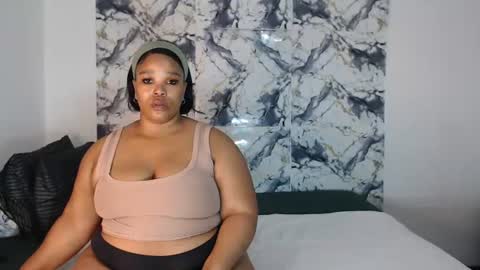 Snapshot of sexychill2000 chatting on June 15, 2026, 9:39 pm SEXYCHILL online show from June 15, 2026, 9:39 pm