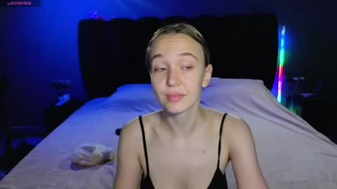 Sophia online show from May 21, 2026, 6:59 pm