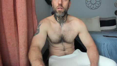 Snapshot of sexycolombian2022 chatting on January 4, 2025, 3:17 pm Antonioylola online show from January 4, 2025, 3:17 pm