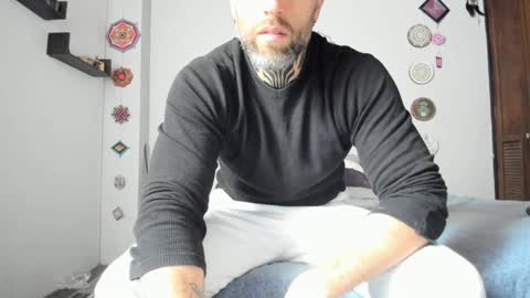 Snapshot of sexycolombian2022 chatting on January 4, 2025, 9:31 pm Antonioylola online show from January 4, 2025, 9:31 pm