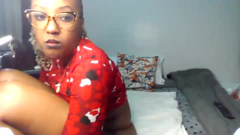 Snapshot of sexycookien chatting on July 5, 2026, 8:27 pm SexyCookieN online show from July 5, 2026, 8:27 pm
