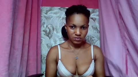 Snapshot of sexydoll32 chatting on July 13, 2026, 2:09 pm sexydoll32 online show from July 13, 2026, 2:09 pm