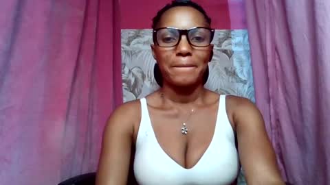 Snapshot of sexydoll32 chatting on July 29, 2026, 9:57 pm sexydoll32 online show from July 29, 2026, 9:57 pm
