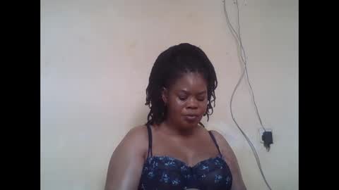 Snapshot of sexydove2 chatting on June 1, 2026, 6:37 am EMILY online show from June 1, 2026, 6:37 am