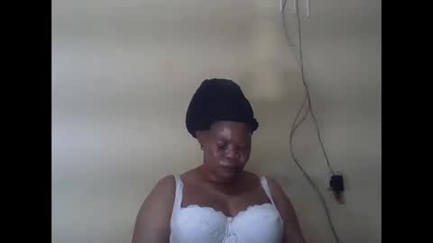 Snapshot of sexydove2 chatting on June 10, 2026, 6:29 pm EMILY online show from June 10, 2026, 6:29 pm