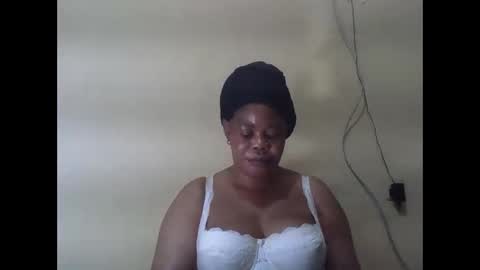 Snapshot of sexydove2 chatting on June 11, 2026, 2:53 am EMILY online show from June 11, 2026, 2:53 am