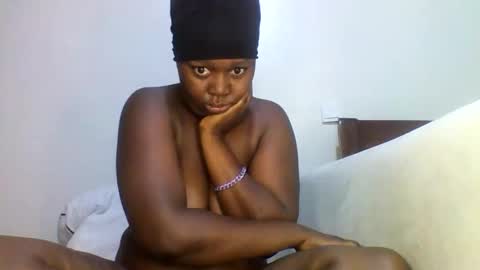 sexyebony7 online show from March 2, 2026, 1:52 am