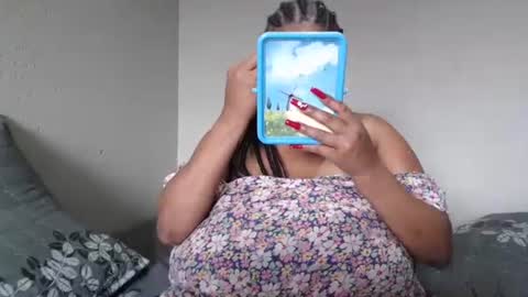 Snapshot of sexyebonylove89 chatting on December 2, 2024, 11:45 am sexyebonylove89 online show from December 2, 2024, 11:45 am