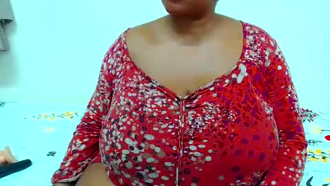 Snapshot of sexyebonylove89 chatting on December 5, 2024, 3:39 pm sexyebonylove89 online show from December 5, 2024, 3:39 pm