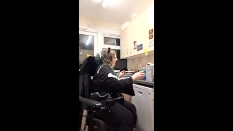 Wouldntyouliketoknow online show from December 22, 2025, 6:49 pm