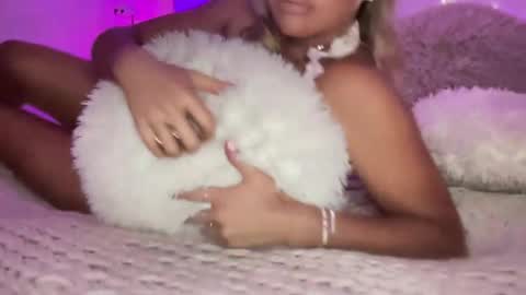 Snapshot of sexygoodvibebabe69 chatting on June 18, 2026, 12:42 pm Ashley Love online show from June 18, 2026, 12:42 pm