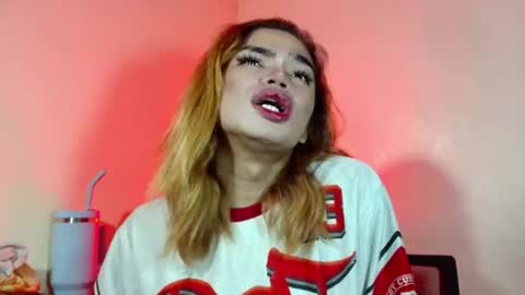 Snapshot of sexyhotbabe18 chatting on July 1, 2026, 10:09 pm sexyhotbabe18 online show from July 1, 2026, 10:09 pm