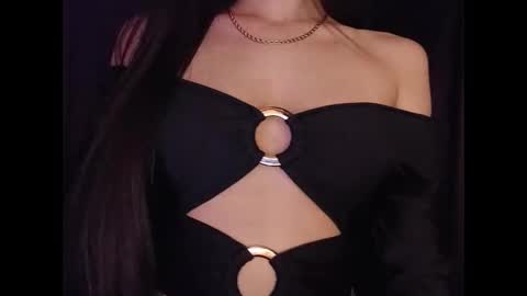 Snapshot of sexyideusa chatting on September 14, 2025, 3:27 am Sexy online show from September 14, 2025, 3:27 am