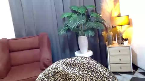 JENNY online show from April 28, 2026, 5:07 pm