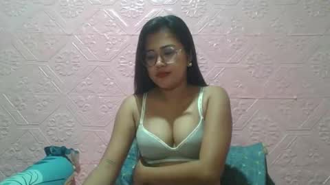 Snapshot of sexyjessa20 chatting on January 18, 2026, 1:15 pm sexyjessa20 online show from January 18, 2026, 1:15 pm