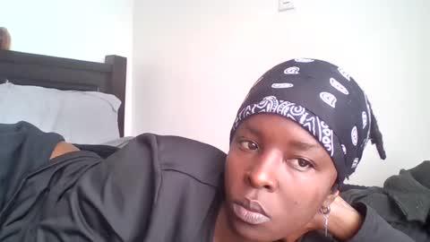 sexyjz02 online show from July 28, 2026, 7:48 am