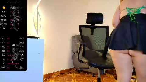 Snapshot of sexykata_s chatting on May 12, 2026, 3:14 am katalina larson online show from May 12, 2026, 3:14 am