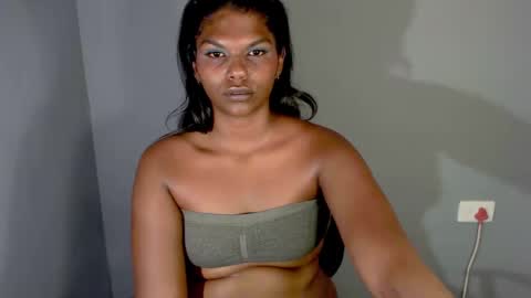 Snapshot of sexykitten147 chatting on January 10, 2025, 1:10 am SexyKitten147 online show from January 10, 2025, 1:10 am