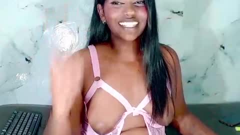 Snapshot of sexykitten147 chatting on June 22, 2026, 3:25 am SexyKitten147 online show from June 22, 2026, 3:25 am