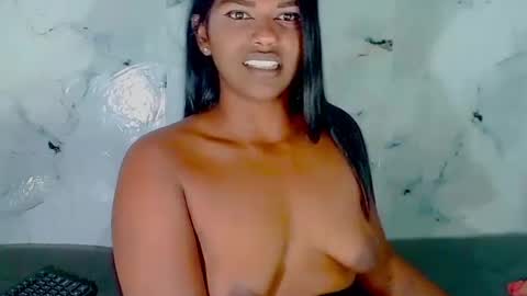 Snapshot of sexykitten147 chatting on June 26, 2026, 11:42 pm SexyKitten147 online show from June 26, 2026, 11:42 pm