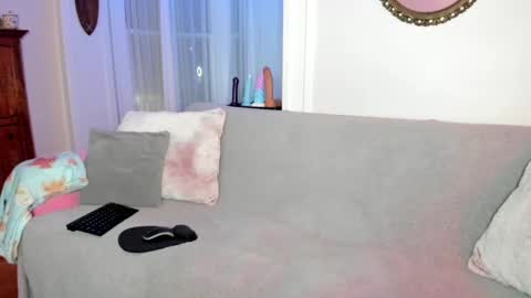 Snapshot of sexykittycouple chatting on September 29, 2025, 3:55 am Peaches Justin online show from September 29, 2025, 3:55 am